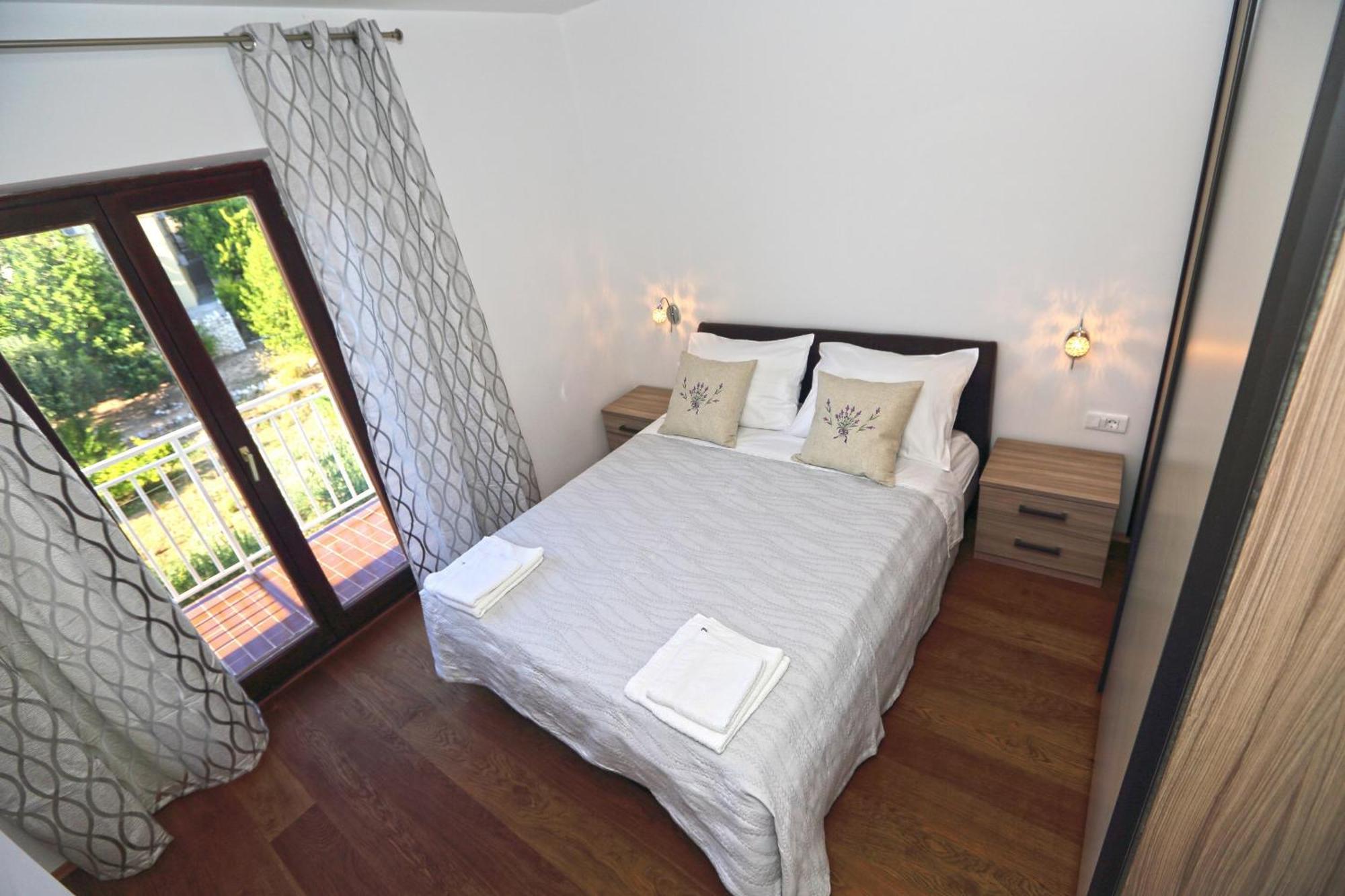 Apartments Grgo هفار المظهر الخارجي الصورة